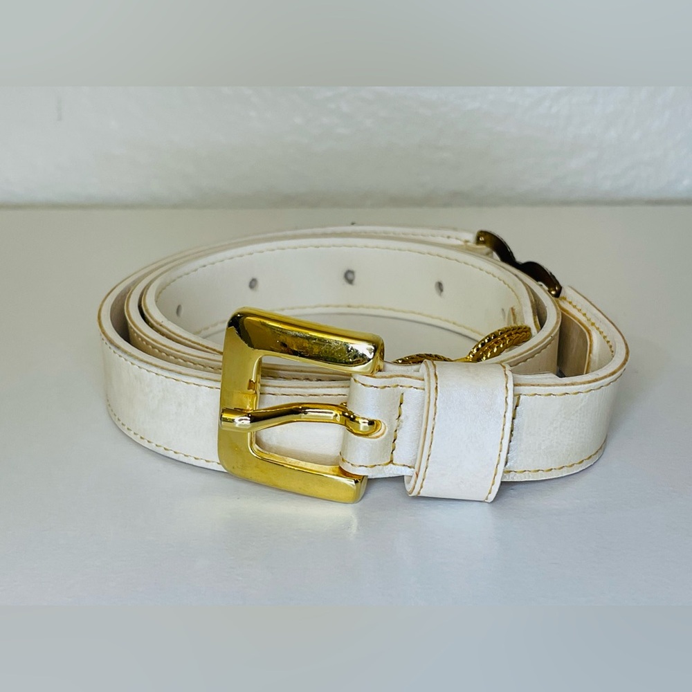 Vintage Women’s Pearl Color Thin Belt Size 29